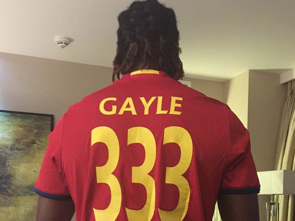 Chris gayle hot sale t shirt number